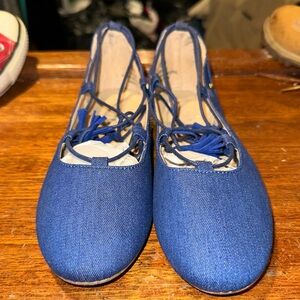 Womens bu collection shoes size 8.5